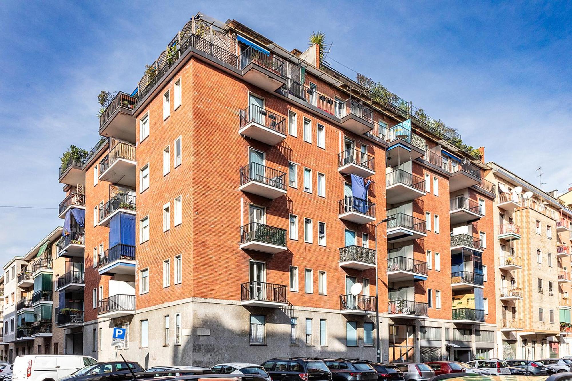 Dehomes - Porta Vittoria Comfort Suite Milan Exterior photo